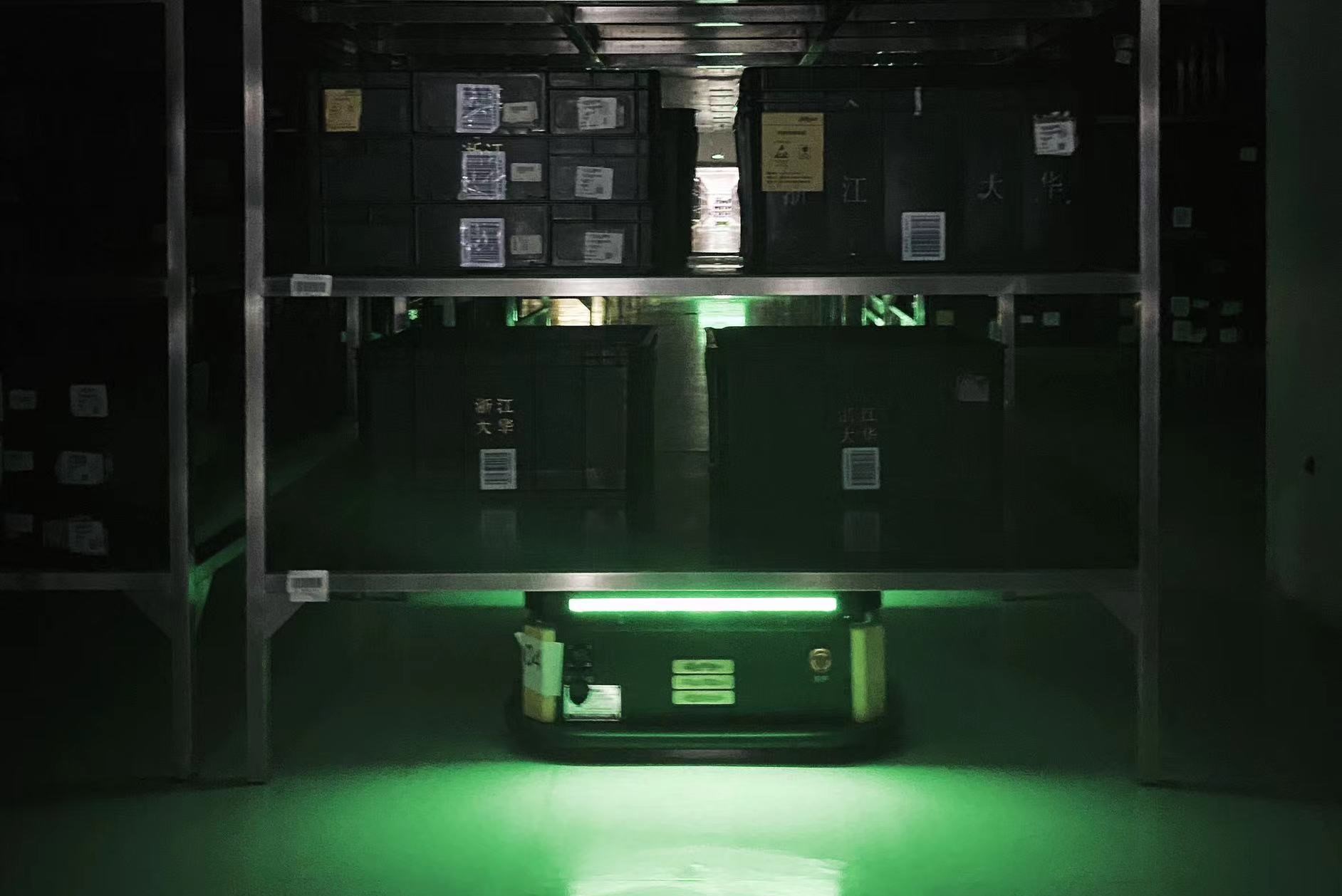 داهوا انبار محصولات نیمه‌تمام خود را با ارتقاء استفاده از انرژی پاک در پردیس هوشمند داهوا